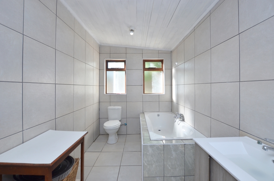 3 Bedroom Property for Sale in Yzerfontein Western Cape